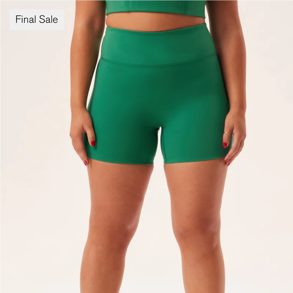 Girlfriend Collective Luxe Run Shorts Emerald S